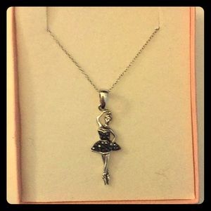NWOT dancer necklace⭐️